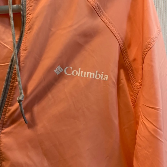 Columbia wind breaker - Picture 3 of 4